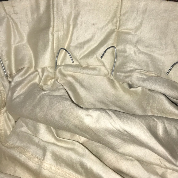 2 sets of certains - Picture 2 of 2